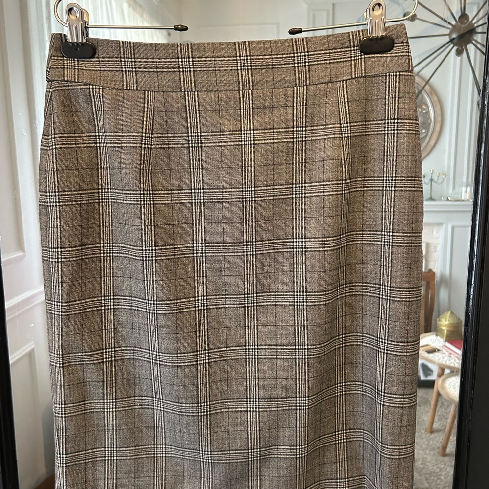 Banana Republic Plaid Gray‎ Skirt